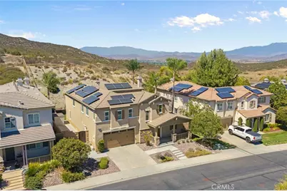 27558 Fern Pine Way, Murrieta, CA 92562 - Photo 2