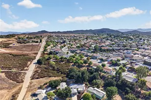33515 Hidden Hollow, Wildomar, CA 92595 - Photo 40