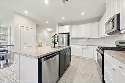 4126 Mission Tree Way, Oceanside, CA 92057 - Photo 4
