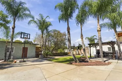 742 Terrace, San Bernardino, CA 92410 - Photo 18