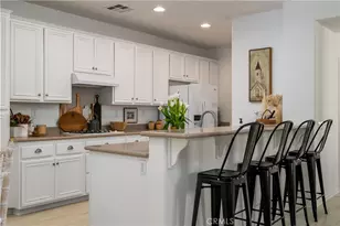 30321 Mayacamas Dr, Murrieta, CA 92563 - Photo 8