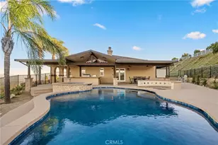 40055 Valle Vista, Murrieta, CA 92562 - Photo 1