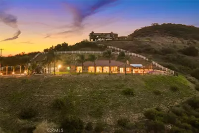 40055 Valle Vista, Murrieta, CA 92562 - Photo 8