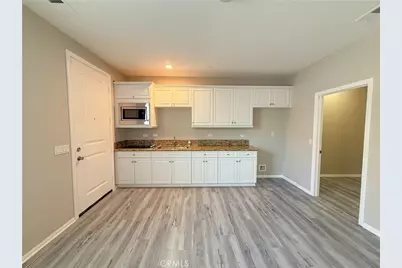 29399 Bullpen, Lake Elsinore, CA 92530 - Photo 4