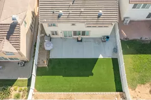 36935 Cordella Ln, Murrieta, CA 92563 - Photo 34