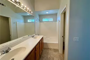 25192 Meadow Walk, Murrieta, CA 92562 - Photo 10