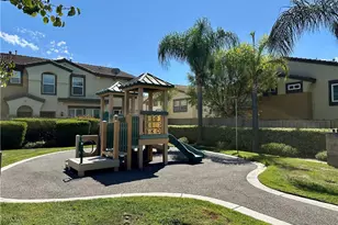 25192 Meadow Walk, Murrieta, CA 92562 - Photo 24
