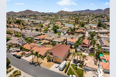 22661 Cove View Street, Canyon Lake, CA 92587 - Photo 12