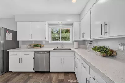 28655 Portsmouth Drive, Sun City, CA 92586 - Photo 24