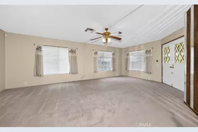 1525 W Oakland Avenue #106, Hemet, CA 92543 - Photo 6