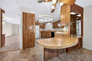 1525 W Oakland Ave, Hemet, CA 92543 - Photo 10