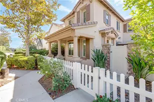 27696 Passion Flower Ct, Murrieta, CA 92562 - Photo 2