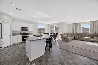 4877 Goldfinch Street, Hemet, CA 92545 - Photo 2