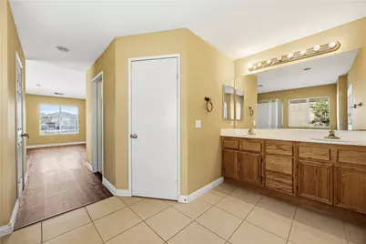 29323 Broken Arrow Way, Murrieta, CA 92563 - Photo 46