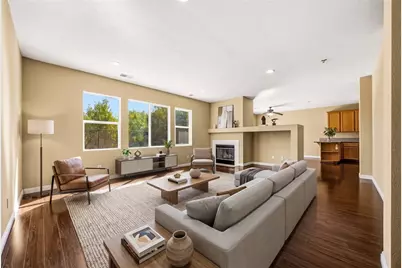 29323 Broken Arrow Way, Murrieta, CA 92563 - Photo 2