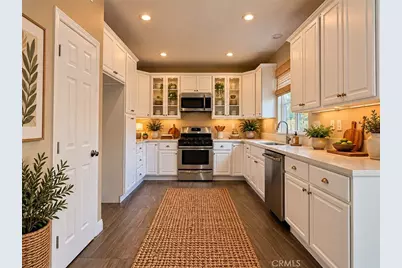 19880 Silverwood Drive, Lake Elsinore, CA 92530 - Photo 8