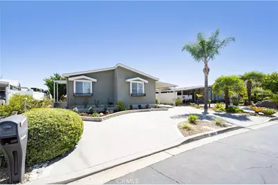 38642 Via Amarilla, Murrieta, CA 92563 - Photo 2