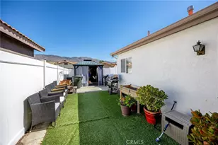 1083 Sombra Way, San Jacinto, CA 92582 - Photo 12