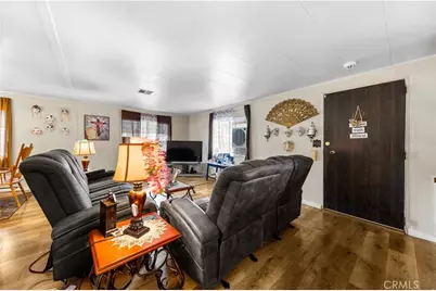725 W Thornton #69, Hemet, CA 92543 - Photo 4