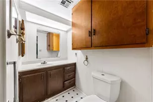 725 W Thornton, Hemet, CA 92543 - Photo 14