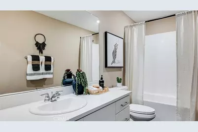 62397 N Candle Tree Lane, Desert Hot Springs, CA 92240 - Photo 6