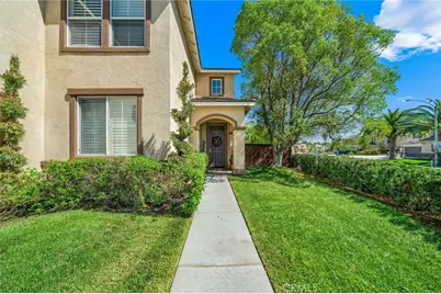 26136 Castle Lane, Murrieta, CA 92563 - Photo 6