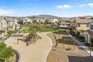 40863 Melrose Dr, Temecula, CA 92591 - Photo 40