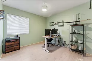 31623 Granville Dr, Winchester, CA 92596 - Photo 12