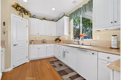 124 Lopez Way, Hemet, CA 92545 - Photo 4