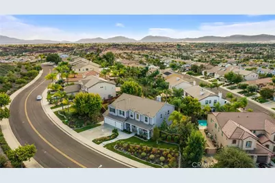 30917 Central Park Drive, Murrieta, CA 92563 - Photo 34