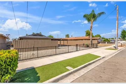 470 W Kimball, Hemet, CA 92543 - Photo 4