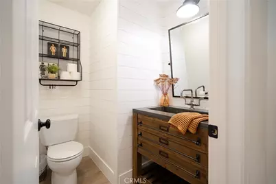 14 Bayley, Ladera Ranch, CA 92694 - Photo 8