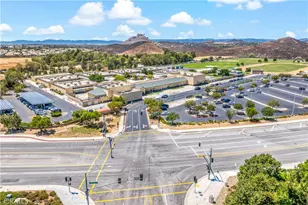 34306 Kensington, Murrieta, CA 92563 - Photo 48