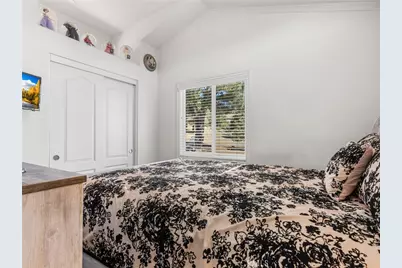 45675 Falling Springs, Baldwin Lake, CA 92314 - Photo 48