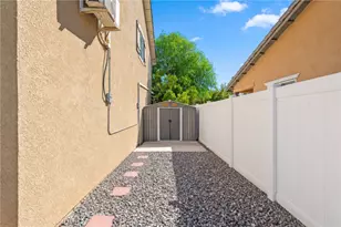 702 Gloriosa Ave, Perris, CA 92571 - Photo 34