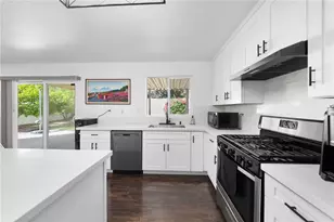 702 Gloriosa Ave, Perris, CA 92571 - Photo 12