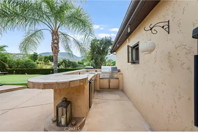 38455 Hillside Trail, Murrieta, CA 92562 - Photo 34