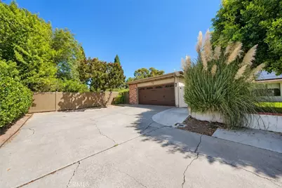 23522 Marsala, Laguna Hills, CA 92653 - Photo 2