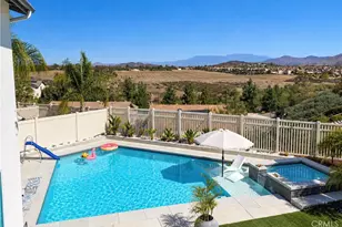 31245 Ivy Hill Ct, Murrieta, CA 92563 - Photo 6