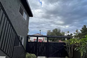 308 Hillside Ct, Vista, CA 92084 - Photo 22