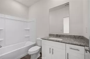14585 Indigo Rd, Apple Valley, CA 92307 - Photo 8