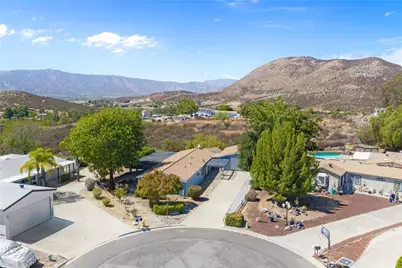 24386 Cornstalk Road, Wildomar, CA 92595 - Photo 48