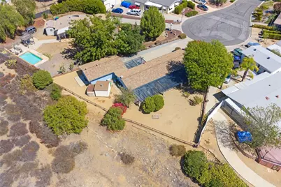 24386 Cornstalk Road, Wildomar, CA 92595 - Photo 46