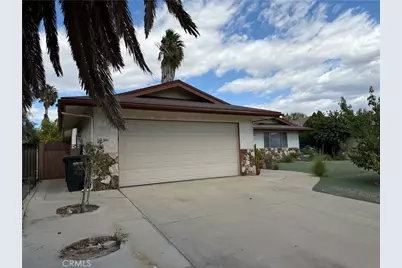 672 Central Avenue, Hemet, CA 92543 - Photo 1