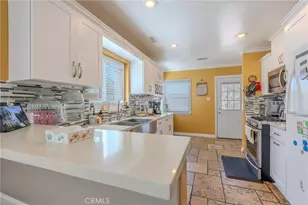 10247 Jackson Ave, South Gate, CA 90280 - Photo 10