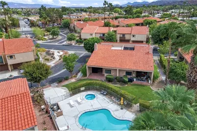 182 E Paseo Florido, Palm Springs, CA 92262 - Photo 2
