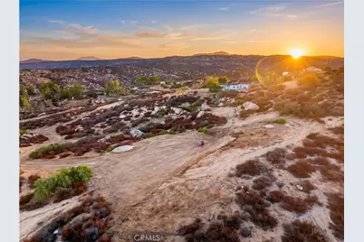 43849 Wilson Valley Road, Hemet, CA 92544 - Photo 10