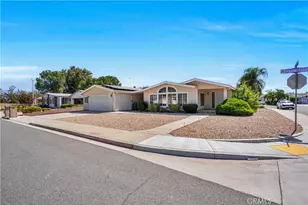 2525 Apple Tree, Hemet, CA 92545 - Photo 4
