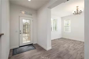 30394 Mirassou Cir, Murrieta, CA 92563 - Photo 8