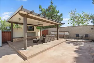 32479 Spun Cotton Dr, Winchester, CA 92596 - Photo 30